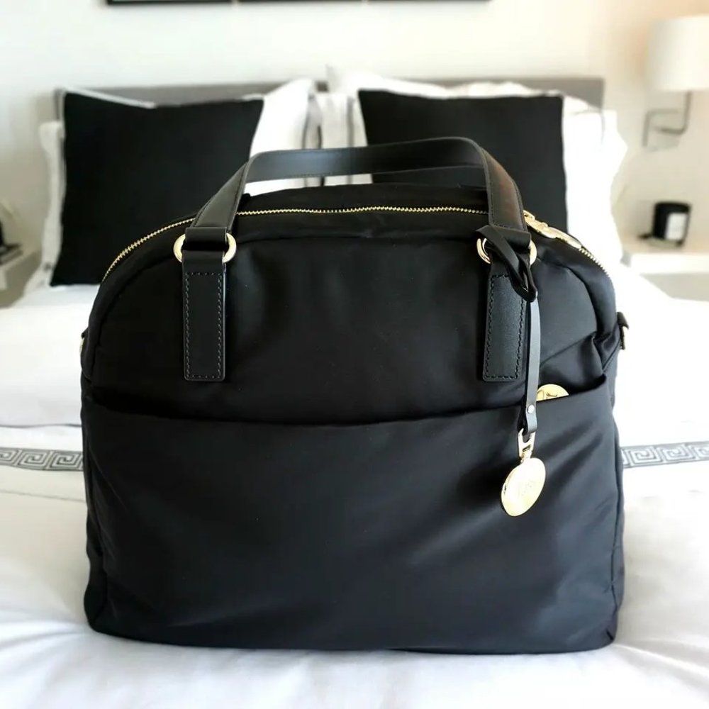 Lo & Sons | O.M.G. Bag in Black / Gold / Camel